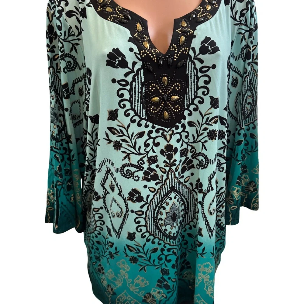 JM Collection Black and Mint Floral Top - Picture 3 of 7